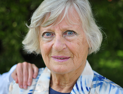 Frauportrait_dsc_0012.fill_250